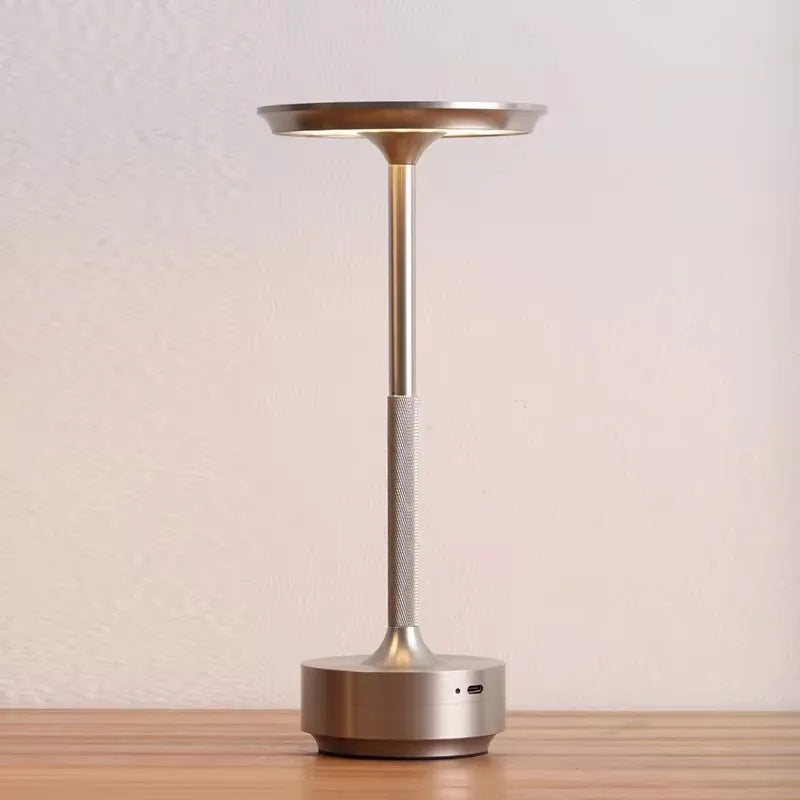 Wierless Simple Desk Lamp